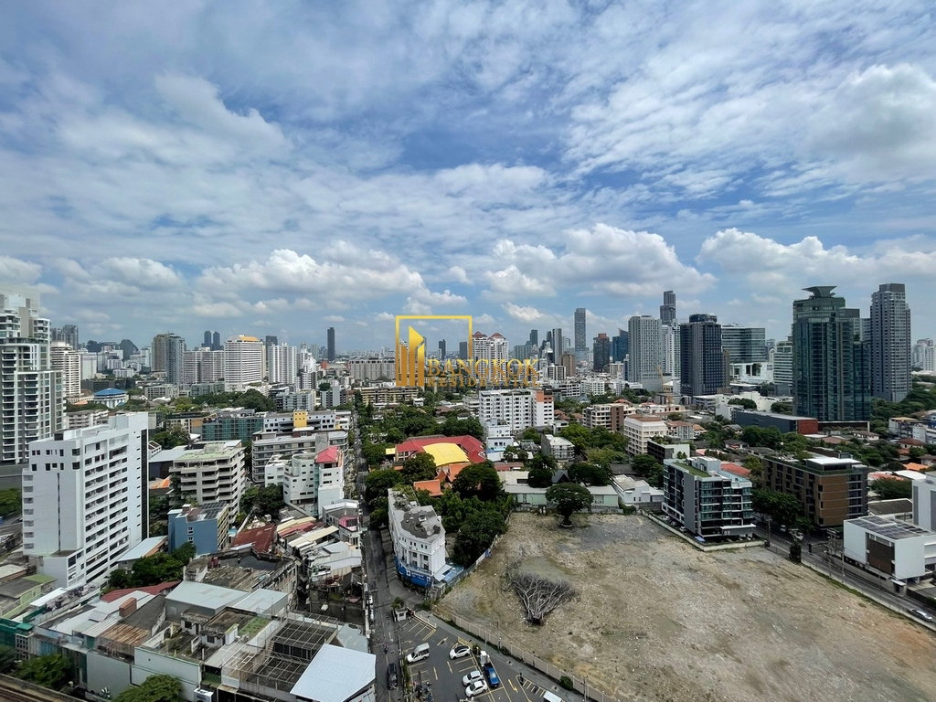 picture The Crest Sukhumvit 34 | Beautiful 3 Bedroom Duplex Condo in Thonglor - BR13395CD - 7/31