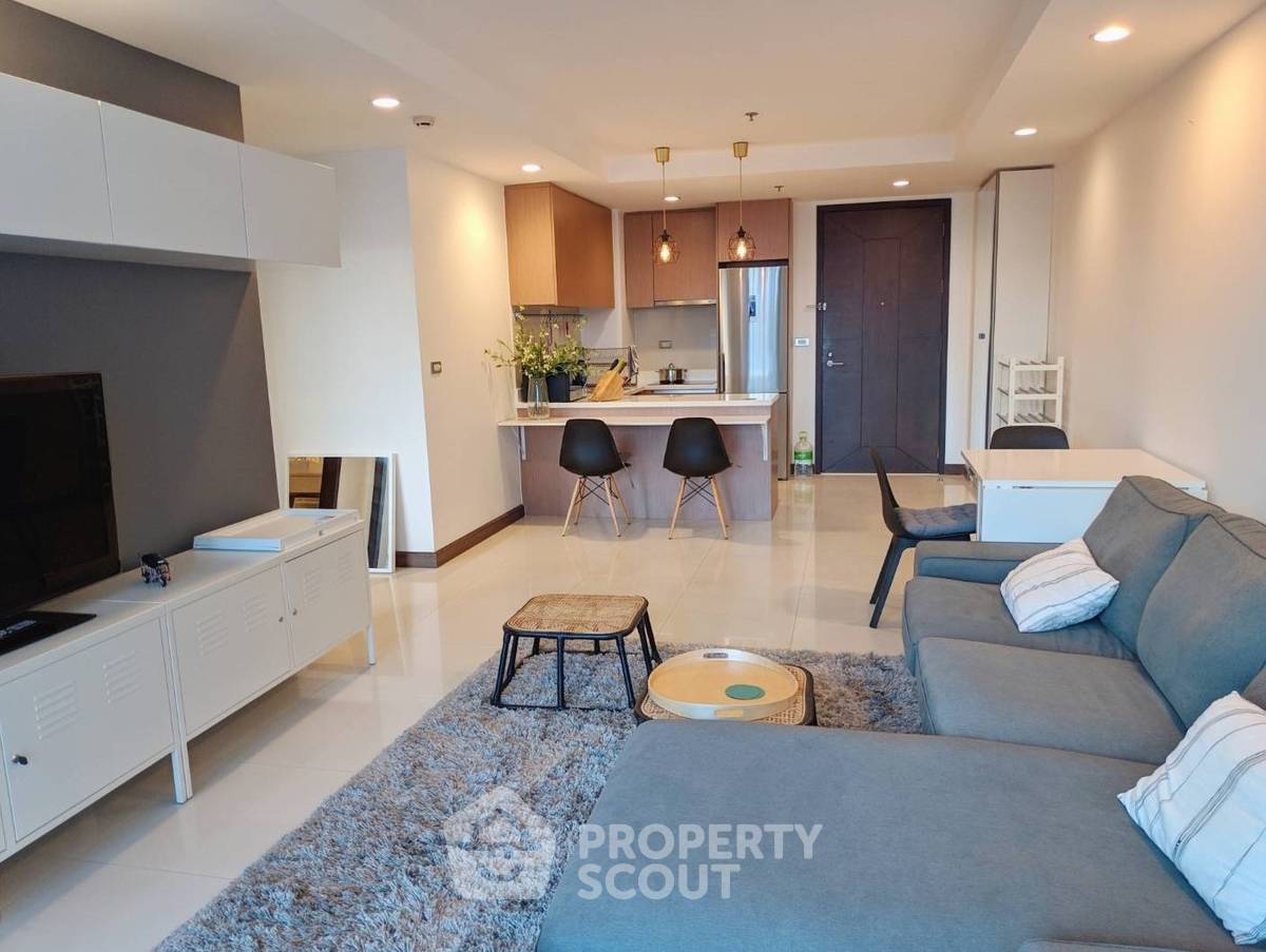 picture High-Floor 1-BR 67 Sqm At The Rajdamri, 100m to BTS Ratchadamri (ID 619943) - 11/22
