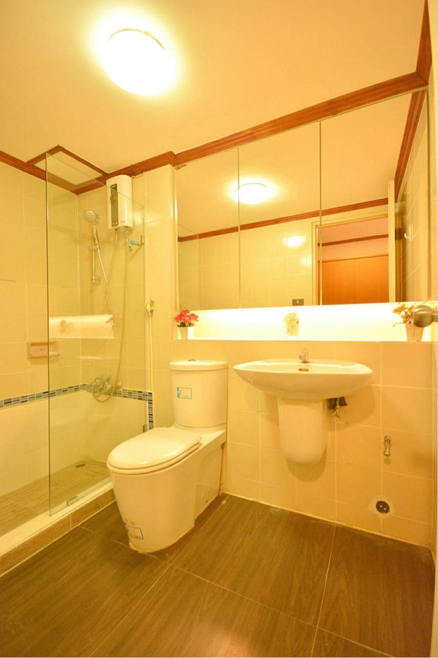 picture Thonglor Tower ✨ Beautiful room, great view, fully furnished, excellent location, very convenient for transportation. - 9/10