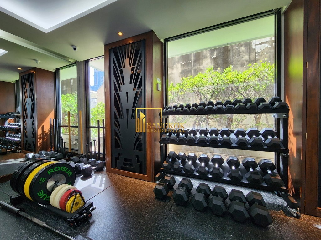 รูป Well Maintained 3 Bedroom Apartment For Rent in Chidlom Area - BR0735AP - รูปที่ 38/45