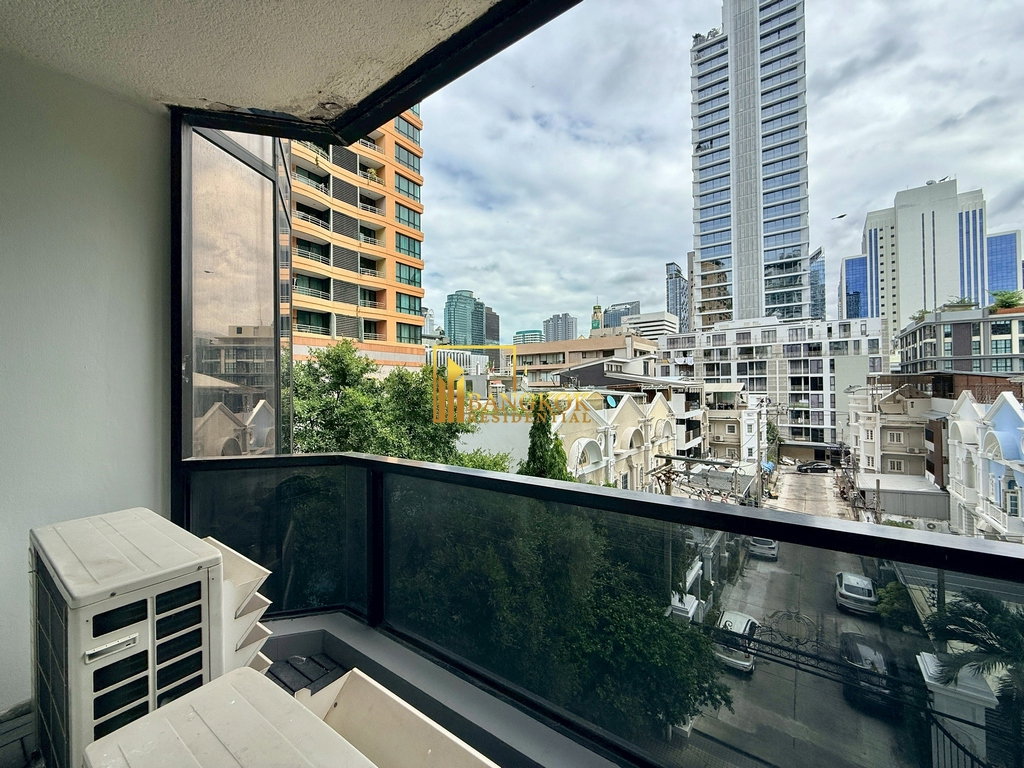 รูป Well Maintained 3 Bedroom Apartment For Rent in Chidlom Area - BR0735AP - รูปที่ 25/45