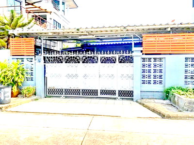 Houses for rent Srinakharinwirot University Prasanmit Campus : HK0675, Detached House for Rent 2Br, Ratchada-Huai Khwang.