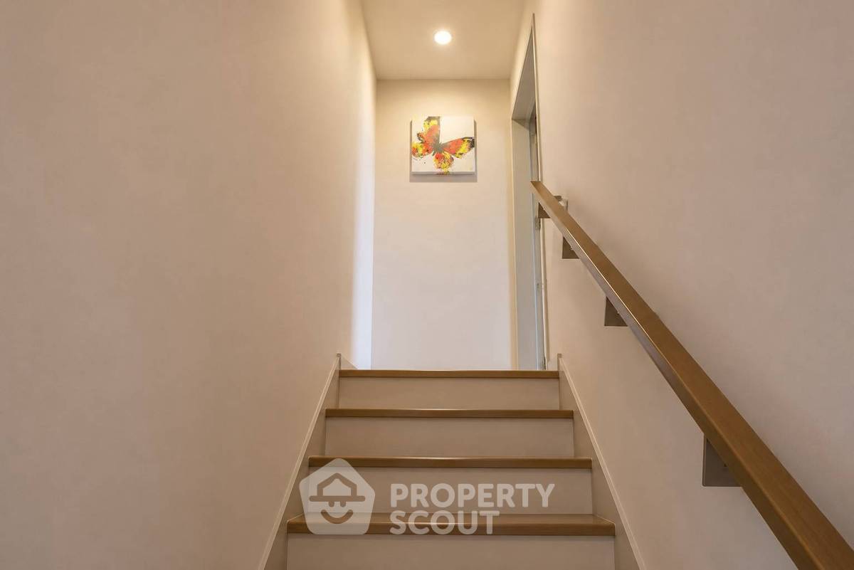 picture 1-BR 73 Sqm On 36th Floor At Q Chid Lom - Phetchaburi Near BTS Chit Lom (ID 3131875) - 7/19