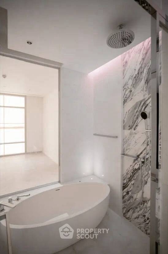 รูป คอนโด 2 ห้องนอนให้เช่า Four Seasons Private Residences Bangkok ใกล้ BTS สะพานตากสิน (ID 3134282) - รูปที่ 12/12