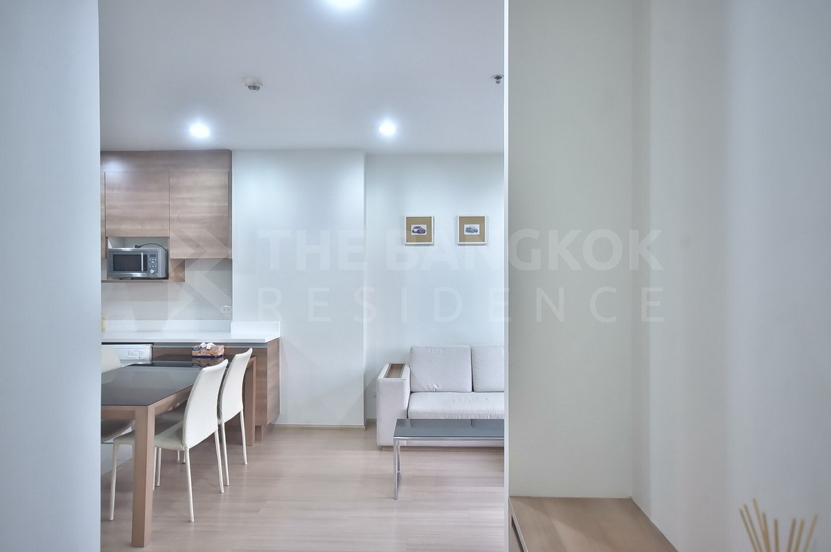 picture RHYTHM Ratchada-Huaikhwang Book before anyone else near MRT Huai Khwang Station - 9/10