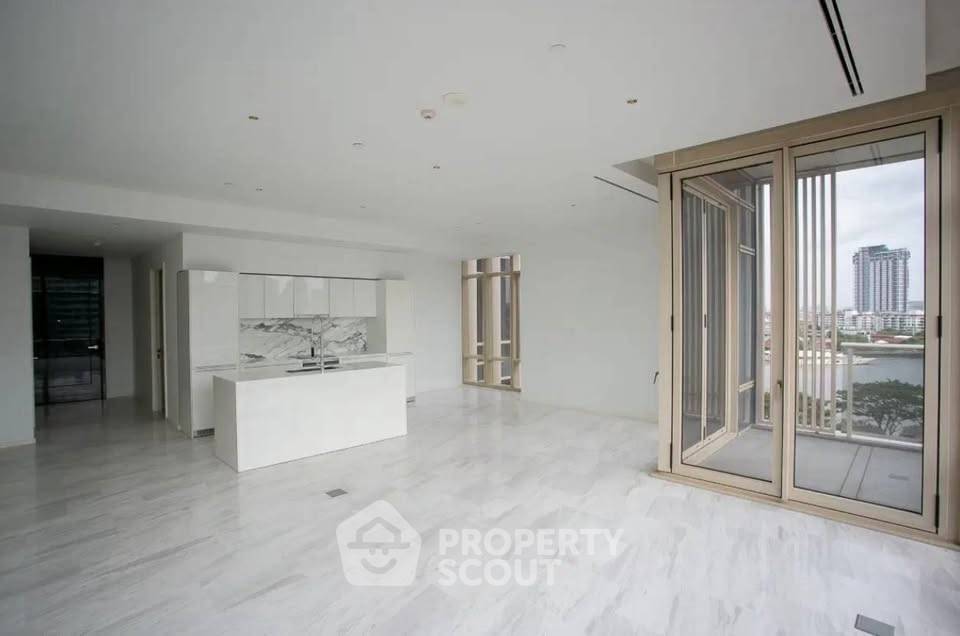 รูป คอนโด 2 ห้องนอนให้เช่า Four Seasons Private Residences Bangkok ใกล้ BTS สะพานตากสิน (ID 3134282) - รูปที่ 2/12