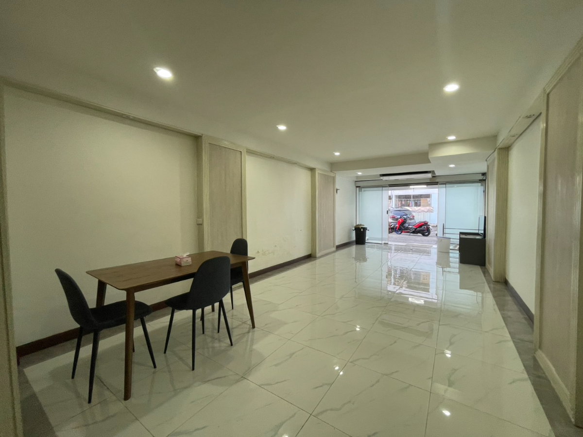 picture HK0069, Townhouse for rent 2 Br., Huaikhwang. - 7/15