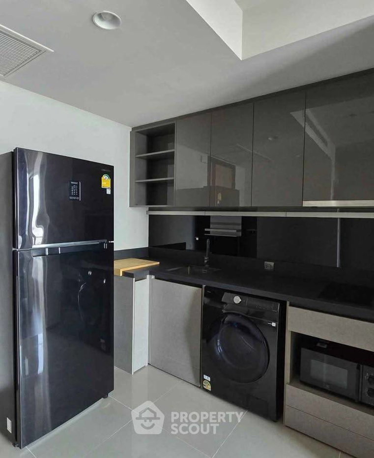 รูป คอนโด 2 ห้องนอน 50 ตร.ม. ให้เช่า โอกะ เฮ้าส์ สุขุมวิท 36 ใกล้ BTS ทองหล่อ (ID 3134051) - รูปที่ 4/10