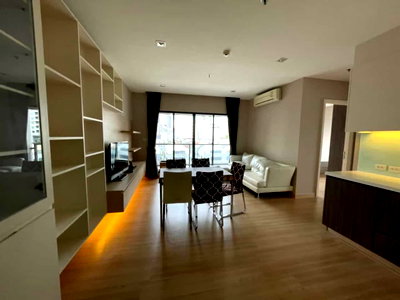 Condos for sale : For Sales Urbano Absolute Sathorn – Taksin