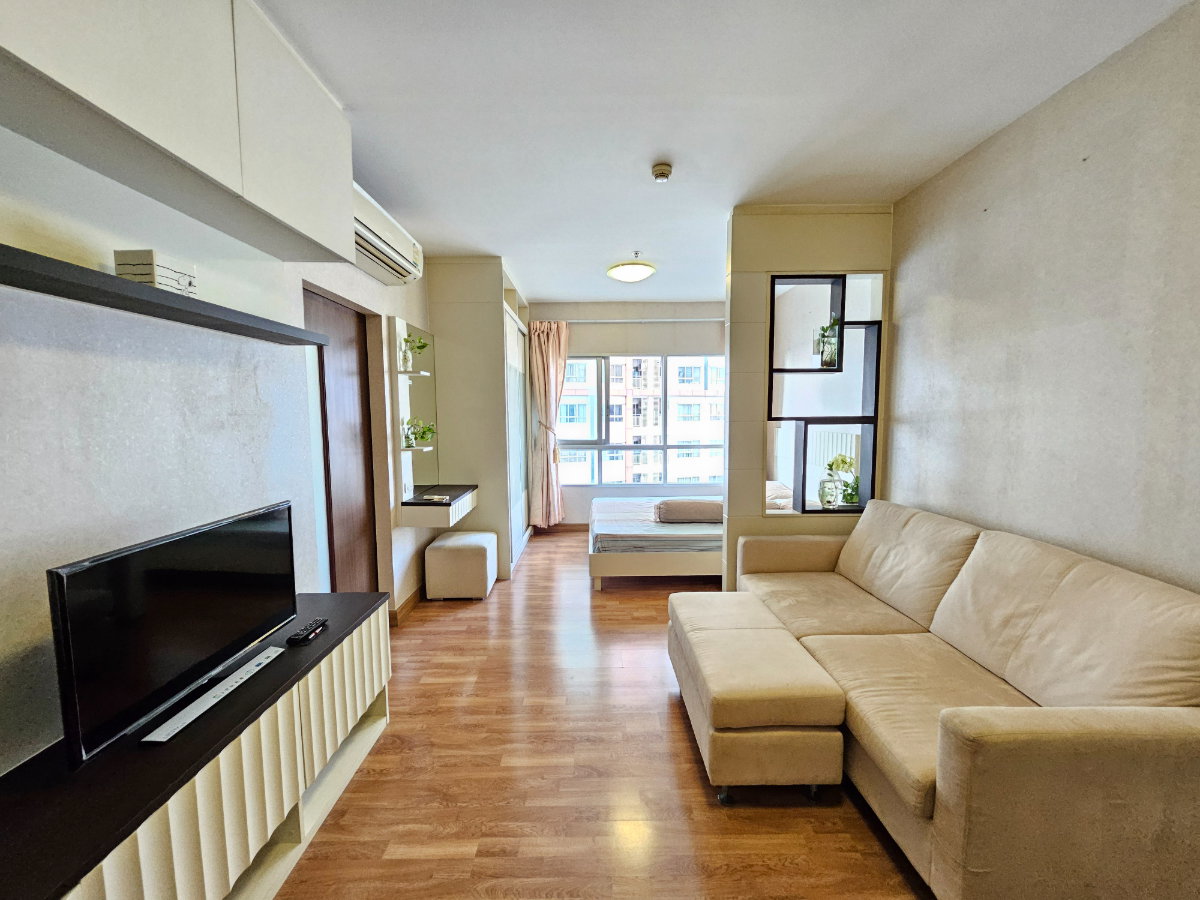 picture Unbeatable Riverfront Value! Includes Shuttle Boat & Van Services Near Suksawat Tollway 🚢 - 2/16