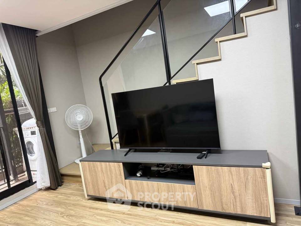 รูป คอนโด 2 ห้องนอน ให้เช่า บลอสซั่ม คอนโด สาทร-เจริญราษฎร์ ใกล้ BTS สุรศักดิ์ (ID 3133802) - รูปที่ 10/14