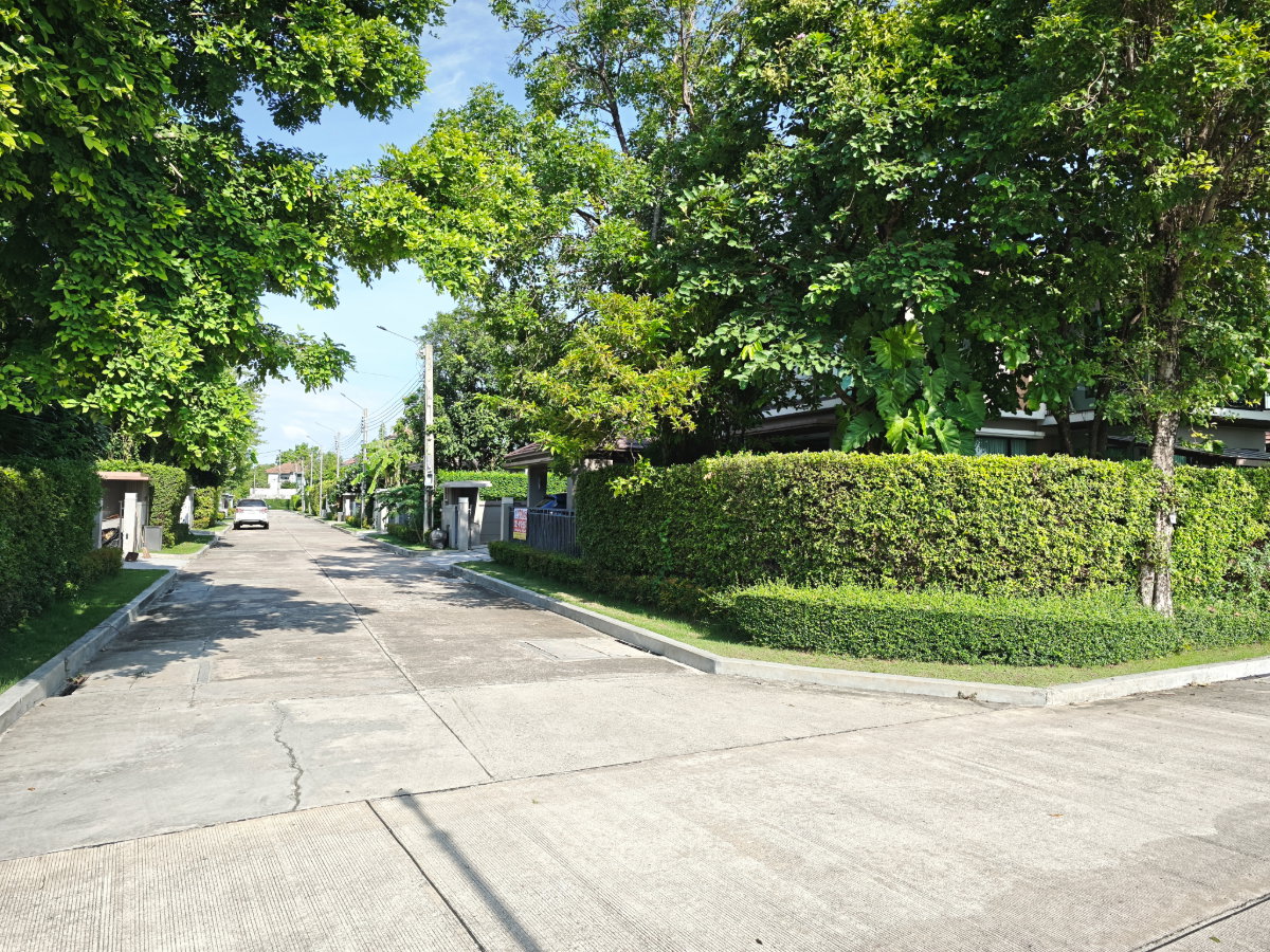 รูป ขายบ้านเดี่ยว หลังมุม 102.2 ตรว. 310 ตรม. 4 นอน 4 น้ำ หมู่บ้านเดอะแกรนด์ บางนา – วงแหวน สภาพดีมาก 92% ขายถูก - รูปที่ 9/61