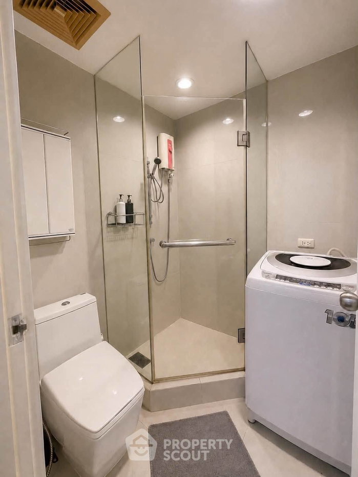 picture 1-BR 43 Sqm Condo At Chamchuri Residence Near MRT Sam Yan (100m) (ID 3130842) - 8/8