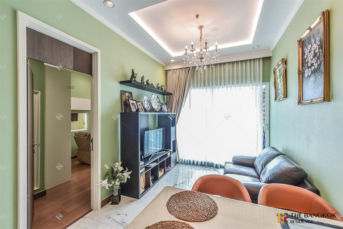 picture Move-in Ready, Just Bring Your Stuff Supalai Elite Surawong - 9/10