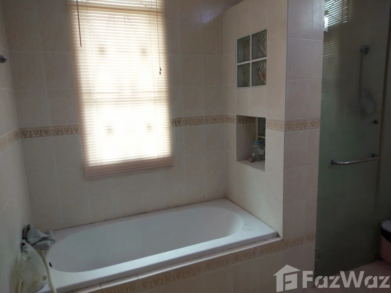picture 3 Bedroom House for sale at Baan Lat Phrao 1  6627060 - 9/9