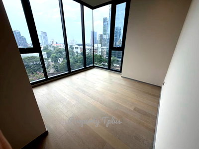 Condos for sale : HYDE Heritage Thonglor, new room from the project, 2 large bedrooms. Wide corner room
