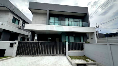 Houses for rent : For Rent 2-story House CENTRO BANGNA 4 bedroom 4 bathroom