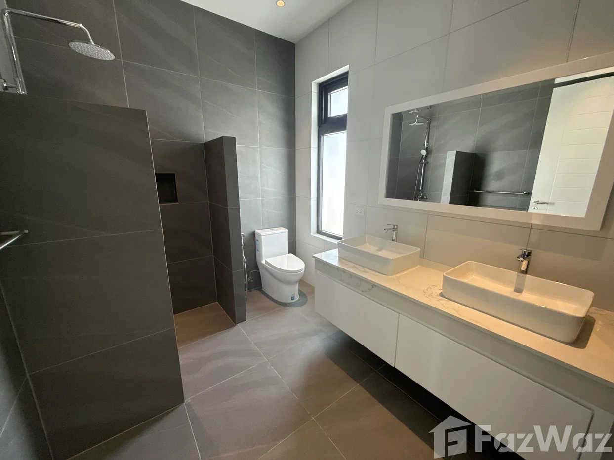 picture New 4 bed 4.5 bath villa 6627085 - 18/21