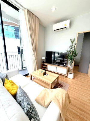 Condos for rent : 𝗦𝗸𝘆𝗿𝗶𝘀𝗲 𝗔𝘃𝗲𝗻𝘂𝗲 𝗦𝘂𝗸𝗵𝘂𝗺𝘃𝗶𝘁 𝟲𝟰