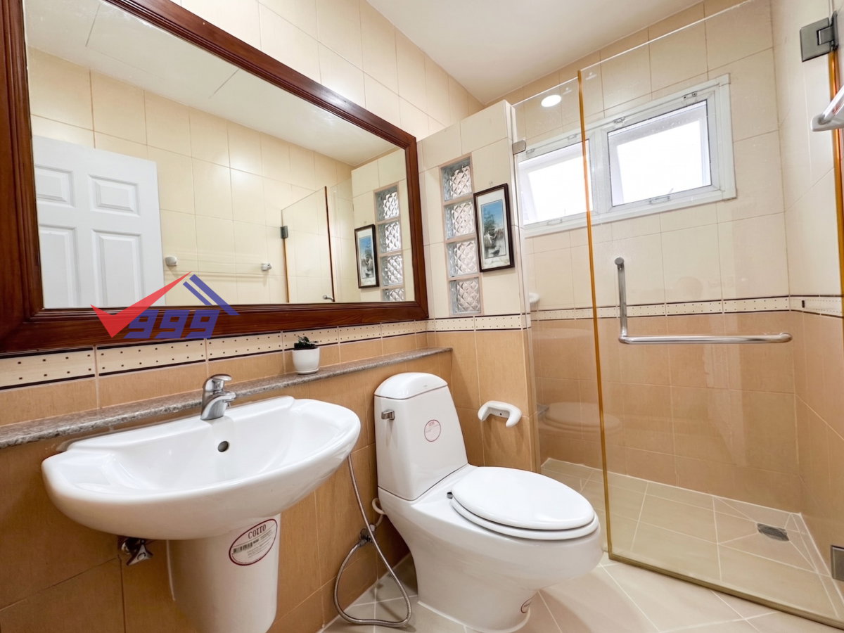 picture For rent: Masterpiece Village Ekamai Ram Inthra Expressway Lat Phrao. - 27/28