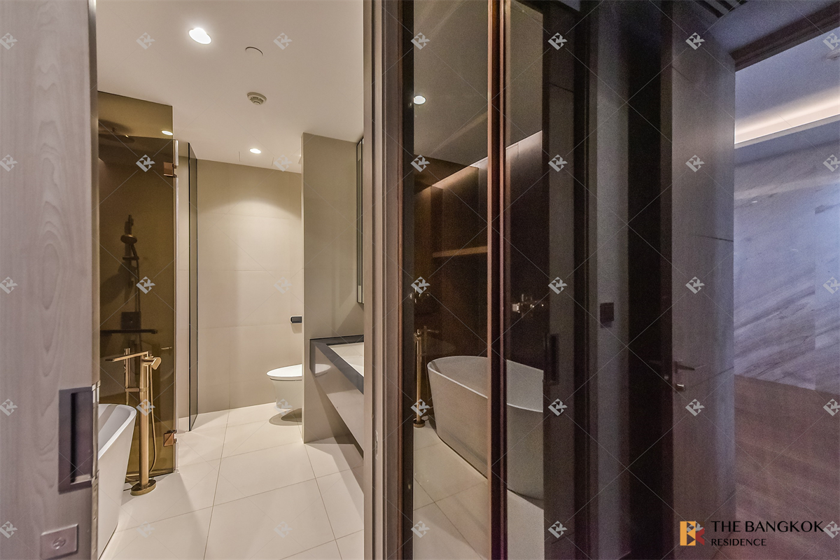 picture The Estelle Phrom Phong near BTS Phrom Phong Luxurious Design, Elevated Atmosphere - 1/10