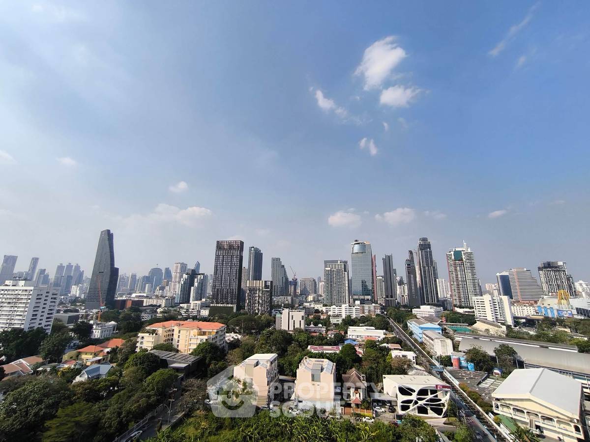 รูป คอนโด 1 ห้องนอนให้เช่า 43 ตร.ม. ชั้น 16 | The Room Sukhumvit 38 | ใกล้ BTS เอกมัย (ID 3131942) - รูปที่ 8/9