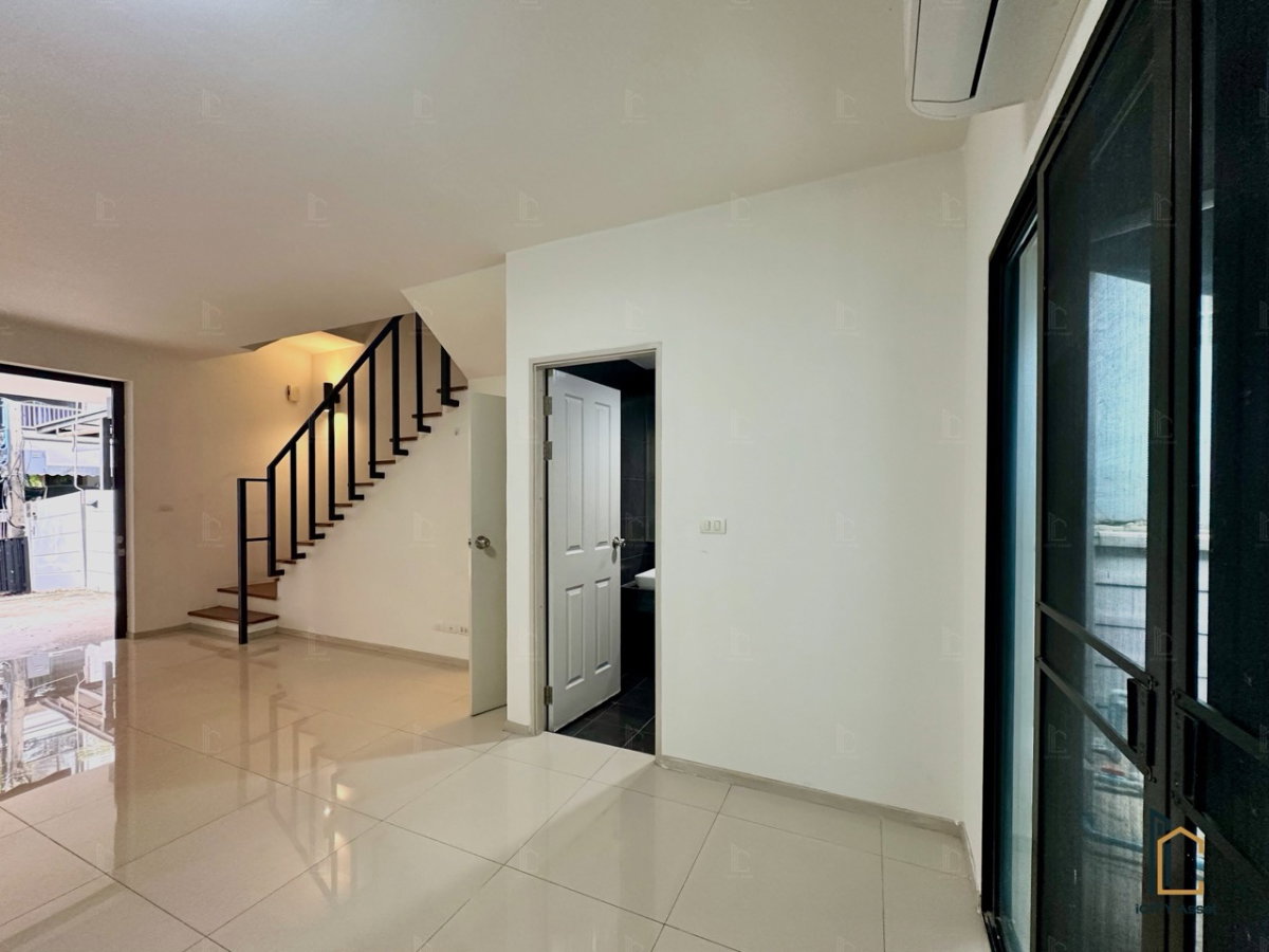 รูป 🔥บ้าน 4 ชั้น ให้เช่าด่วน!! 4b5b 38k - Areeya Mandarina Sukhumvit 77 📞Call 090 919 9898 - รูปที่ 5/24