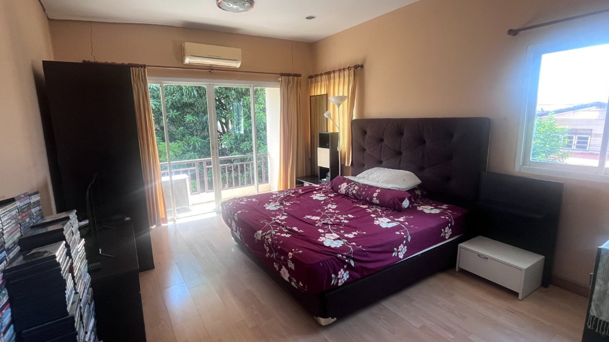 picture For Sale: Single House at Wilawan Sukhaphiban 5 (59.4 sq.w. | 270 sq.m. | 4 Beds 2 Baths) - 12/17