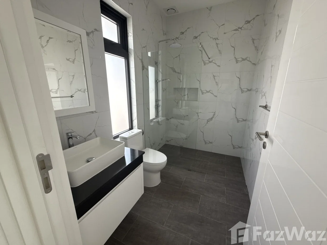 picture New 4 bed 4.5 bath villa 6627085 - 21/21