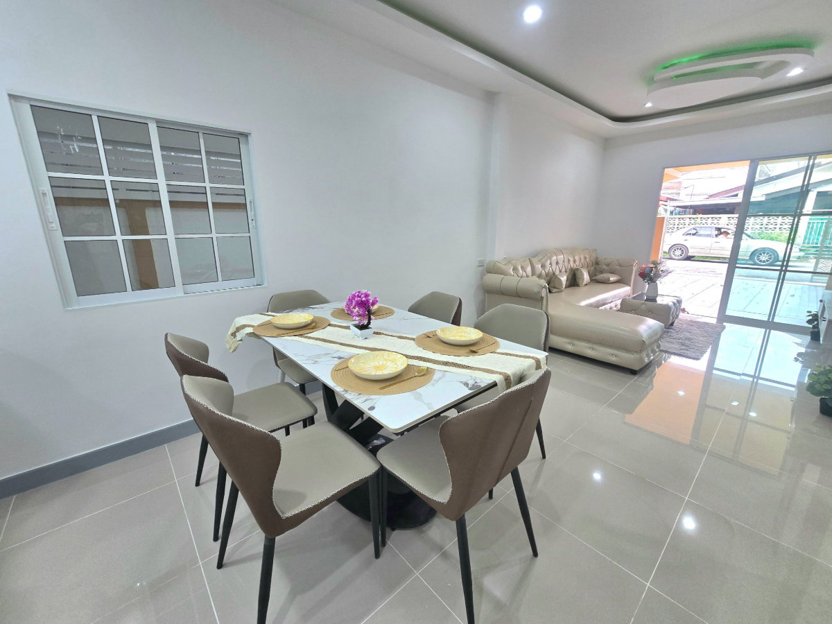 รูป หมู่บ้านทหารกองหนุน พระยาสุเรนทร์28 บ้านเดี่ยวชั้นเดียว หน้ากว้าง ทำเลดี รีโนเวทใหม่ทั้งหมด ราคาถูกคุ้ม แถมแอร์ทุกห้อง ใกล้รถไฟฟ้า - รูปที่ 19/31