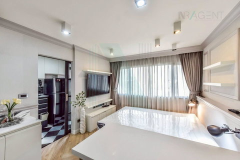 For Sell Condo ONE SATHORN Building 1, Floor 7,1 bed room, Room size 30 sqm