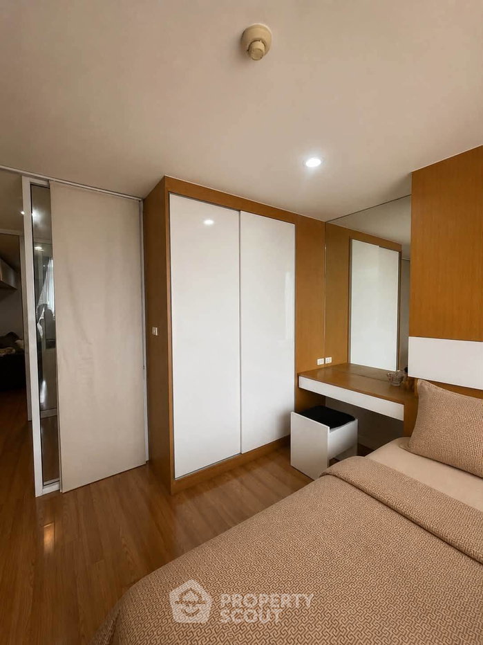 picture 1-BR 43 Sqm Condo At Chamchuri Residence Near MRT Sam Yan (100m) (ID 3130842) - 4/8