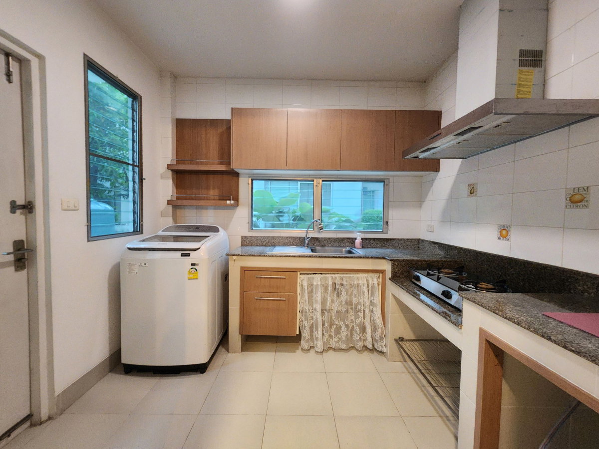 รูป MN05165 - Manthana Onnut - Wongwan 2 : Megabangna - รูปที่ 16/20