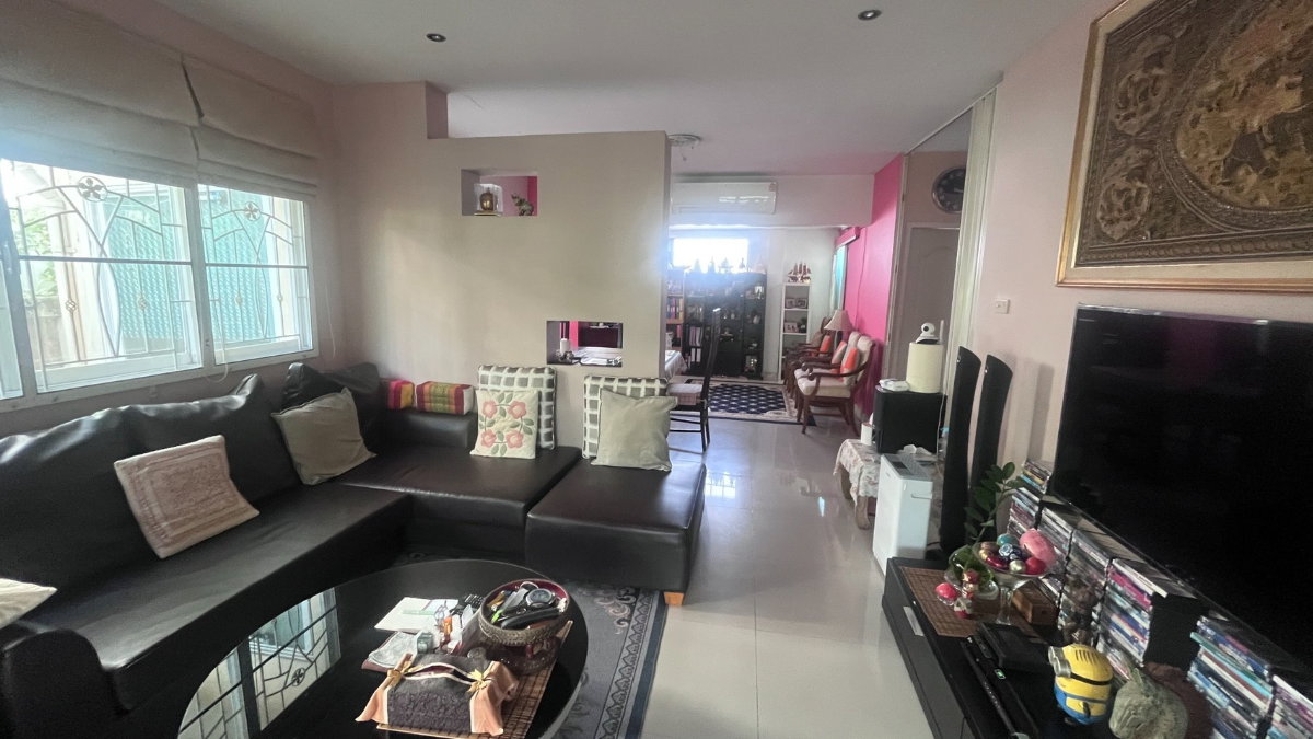 picture For Sale: Single House at Wilawan Sukhaphiban 5 (59.4 sq.w. | 270 sq.m. | 4 Beds 2 Baths) - 11/17