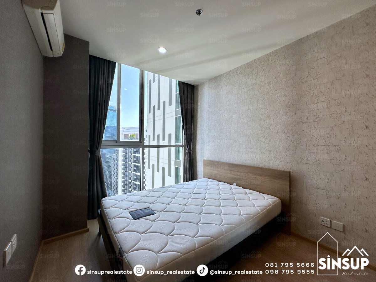 รูป 🌆 ให้เช่า 𝐍𝐨𝐛𝐥𝐞 𝐑𝐞𝐯𝐨𝐥𝐯𝐞 𝐑𝐚𝐭𝐜𝐡𝐚𝐝𝐚 | ห้อง Combine 2 ห้องนอน ขนาดใหญ่ 52 ตร.ม. ใกล้ MRT ศูนย์วัฒนธรรม ที่จอดรถ 2 คัน - รูปที่ 4/21