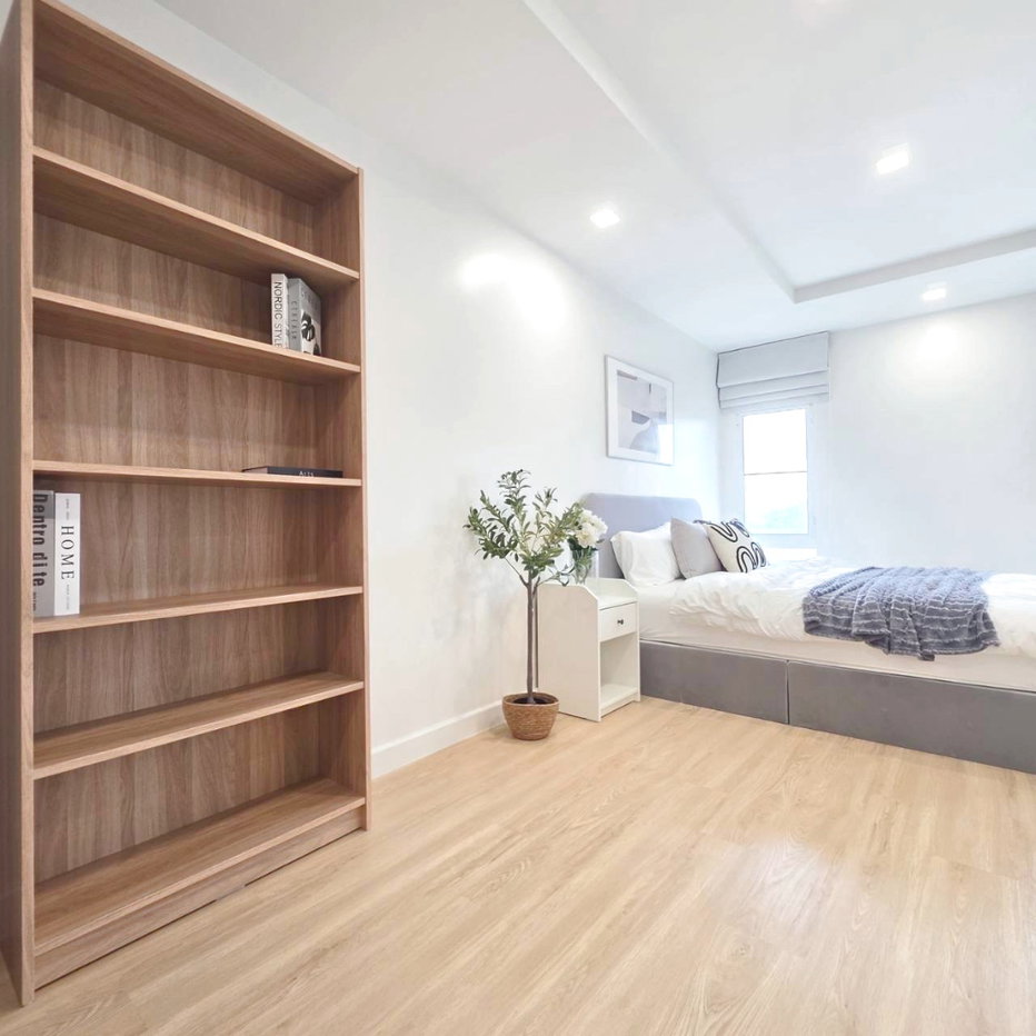 picture Selling Happy Condo Ratchada 18, large 80 sq.m. 2-bedroom unit, near MRT Sutthisan. - 6/22