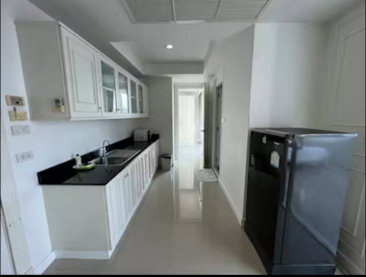 รูป The Royal Navin Tower ให้เช่าเดือนละ 20,000 บาท 086-5049889 - รูปที่ 20/27