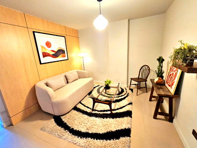 ขายคอนโด : ขายคอนโดศรีธนา 2 ใกล้ สวนดอก มช. นิมมาน ห้องสวย ราคาดีมาก วิวสวย : โทร 082-3899314 (บู)