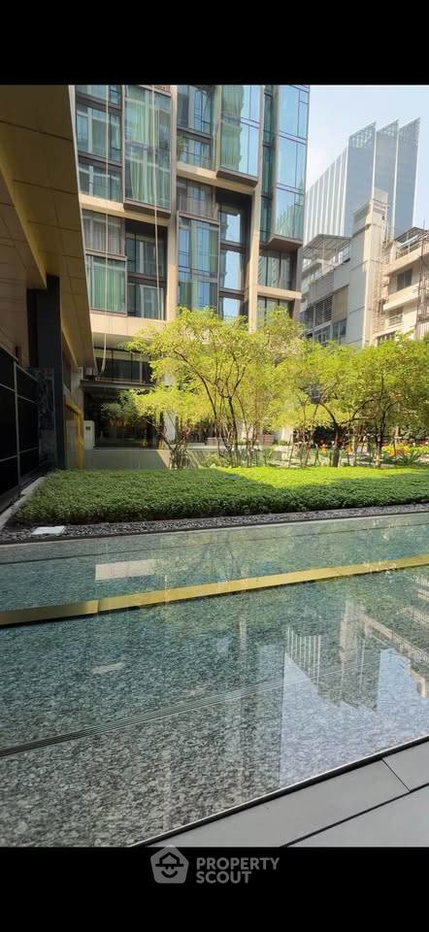 picture High-Floor 2-BR 75 Sqm, 28 Chidlom, 300m to BTS Chit Lom (ID 3133617) - 18/18