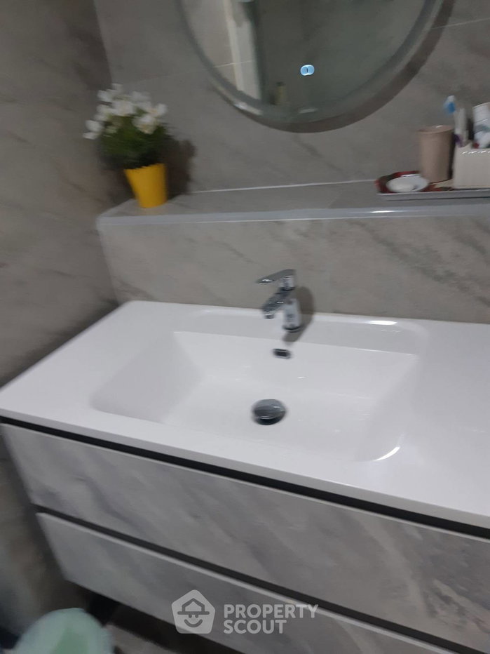 picture 1-BR 30 Sqm Condo One Thonglor Station Near BTS Thong Lor (300m) (ID 3133266) - 2/10