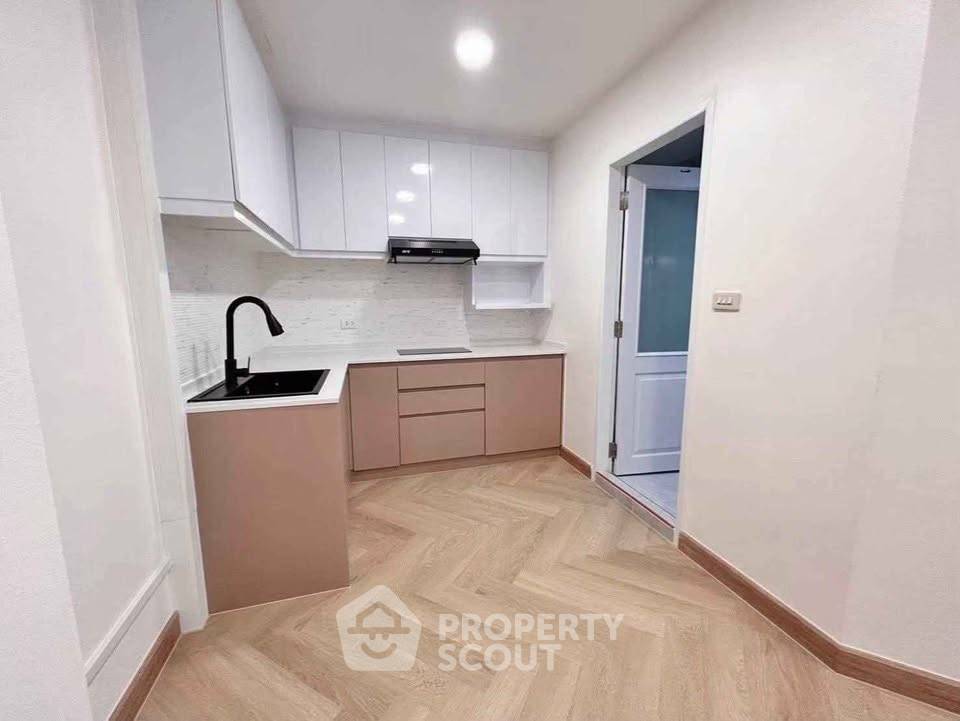 รูป คอนโด 2 ห้องนอน ให้เช่า 80 ตร.ม. | บ้านนอนสี ถนนจันทน์ ใกล้ช่องนนทรี (ID 3133992) - รูปที่ 5/6