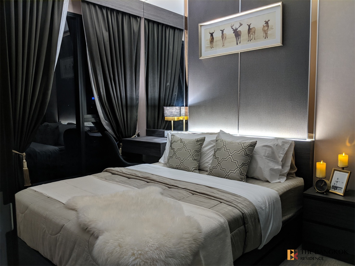 picture Ideo Mobi Asoke Comfortable and Ready to Move-in near MRT Phetchaburi Station - 4/10