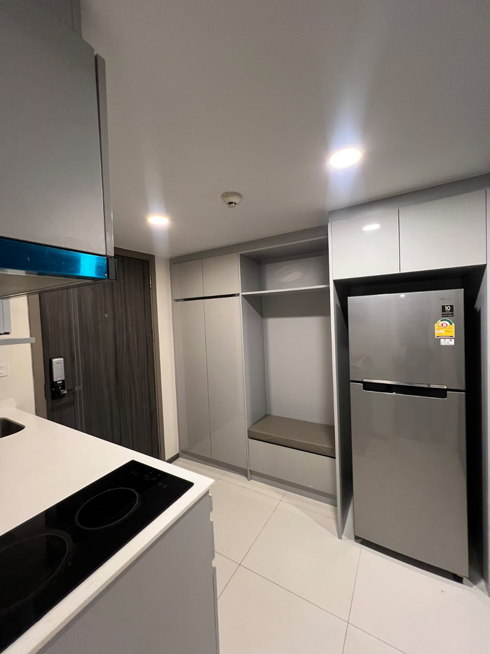 picture For rent Knightsbridge Space Rama9 - 11/12