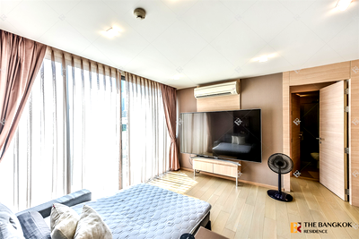 Condos for sale : Condo Near MRT to Save More Time Klass Silom near BTS Chong Nonsi