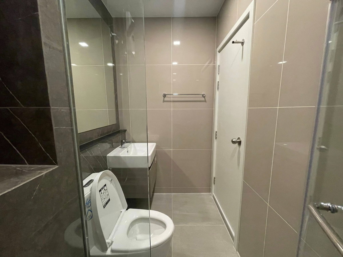 picture 🎈#OL2303_038 🎈💥Urgent💥 Available August 18, 2026. Click quickly before it's gone‼️ For Rent 15k.🔥 Condo The Tree Pattanakarn-Ekamai - 13/14