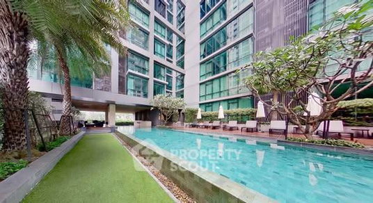 รูปภาพ 2-BR 125 Sqm Condo For Rent At The Room Sukhumvit 21, MRT Sukhumvit (ID 3132079)
