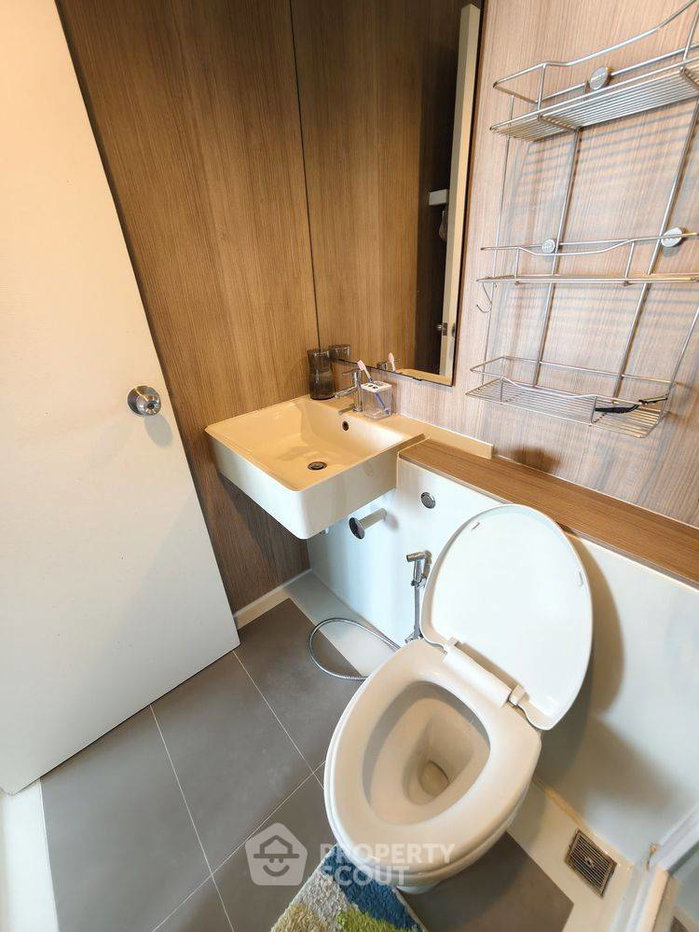 รูป คอนโด 1 ห้องนอน ให้เช่า Aspire Sathorn - Taksin Copper Zone ใกล้ BTS วุฒากาศ 400 ม. (ID 3131685) - รูปที่ 2/5
