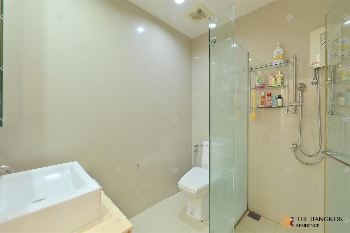 รูป ดิ อิสสระ ลาดพร้าว พักผ่อนได้มากขึ้นกับคอนโดใกล้รถไฟฟ้า - รูปที่ 8/10