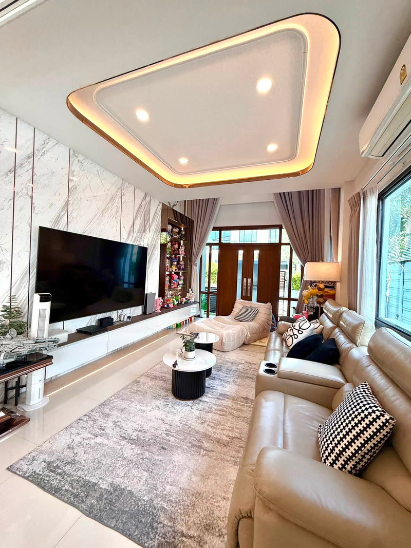 Houses for rent : ND1042  For rent The City Ekkamai - Ladprao  