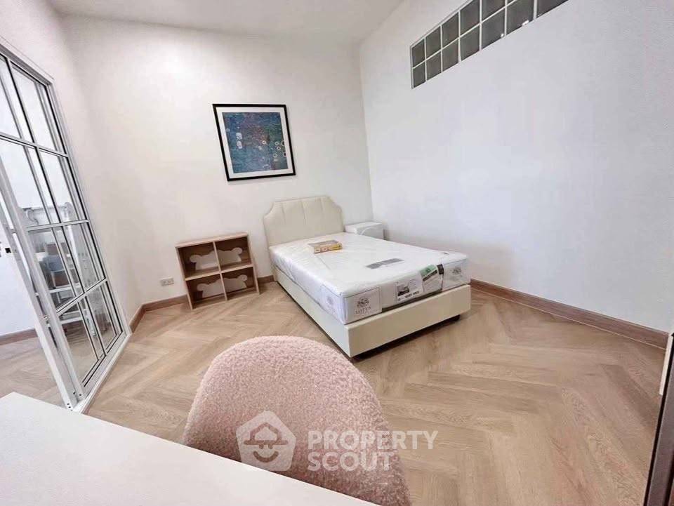 รูป คอนโด 2 ห้องนอน ให้เช่า 80 ตร.ม. | บ้านนอนสี ถนนจันทน์ ใกล้ช่องนนทรี (ID 3133992) - รูปที่ 4/6